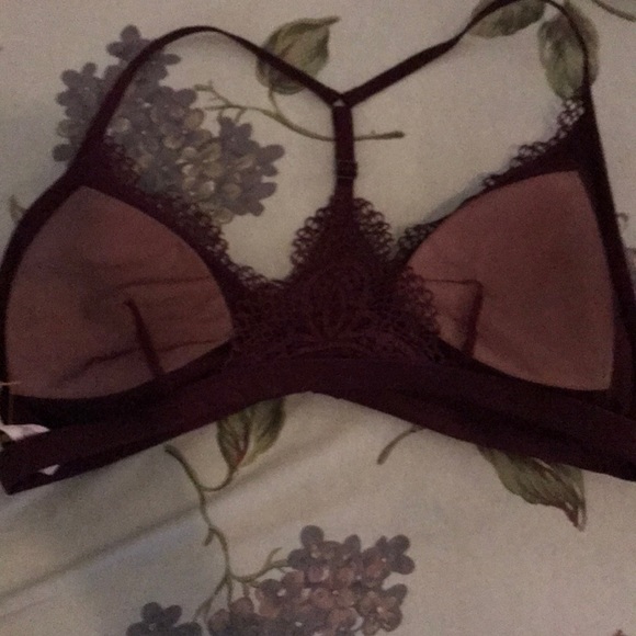 Victoria’s Secret bralette - Picture 2 of 6